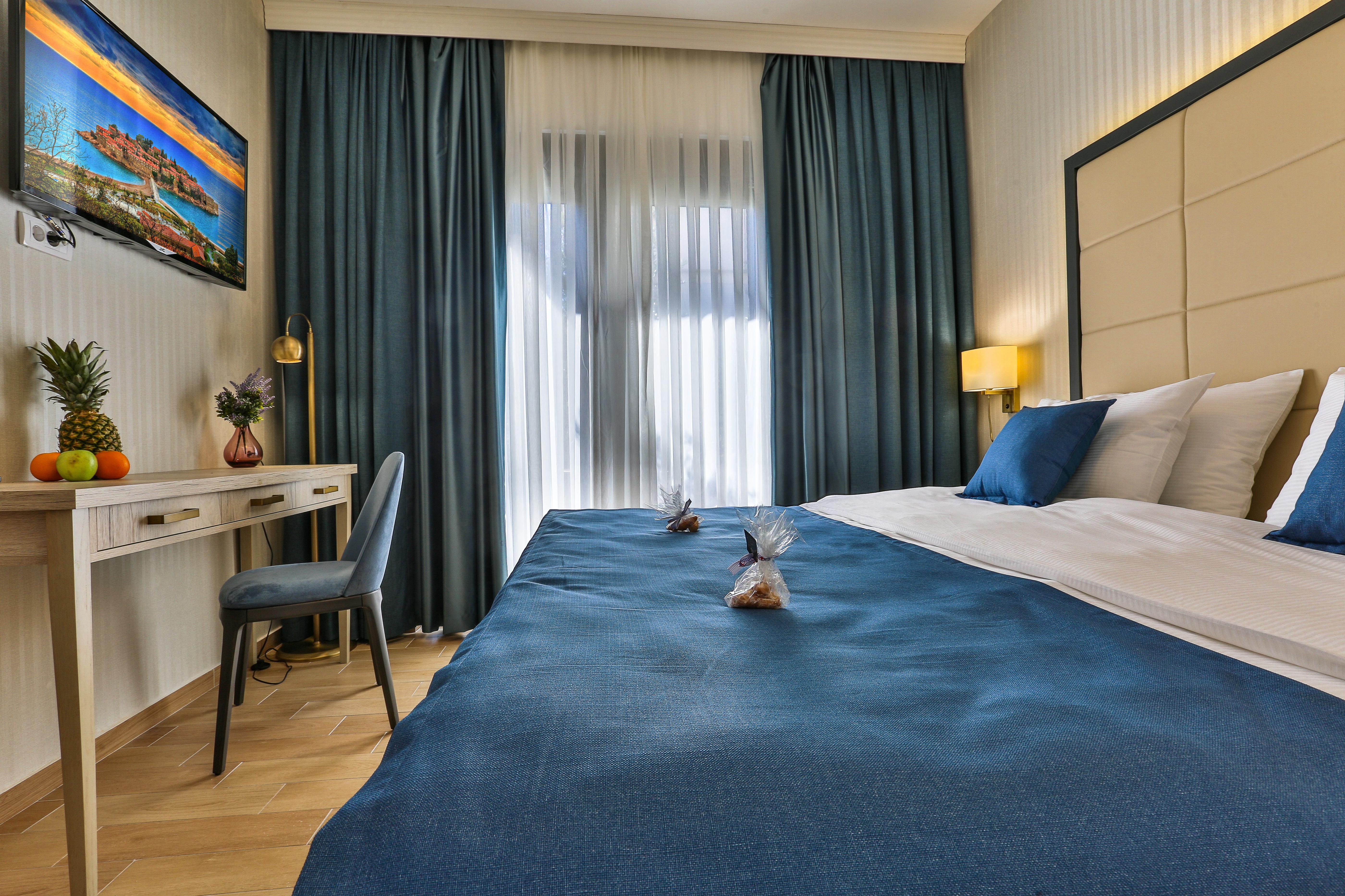 Hotel Harmony By Aycon Petrovac Ngoại thất bức ảnh
