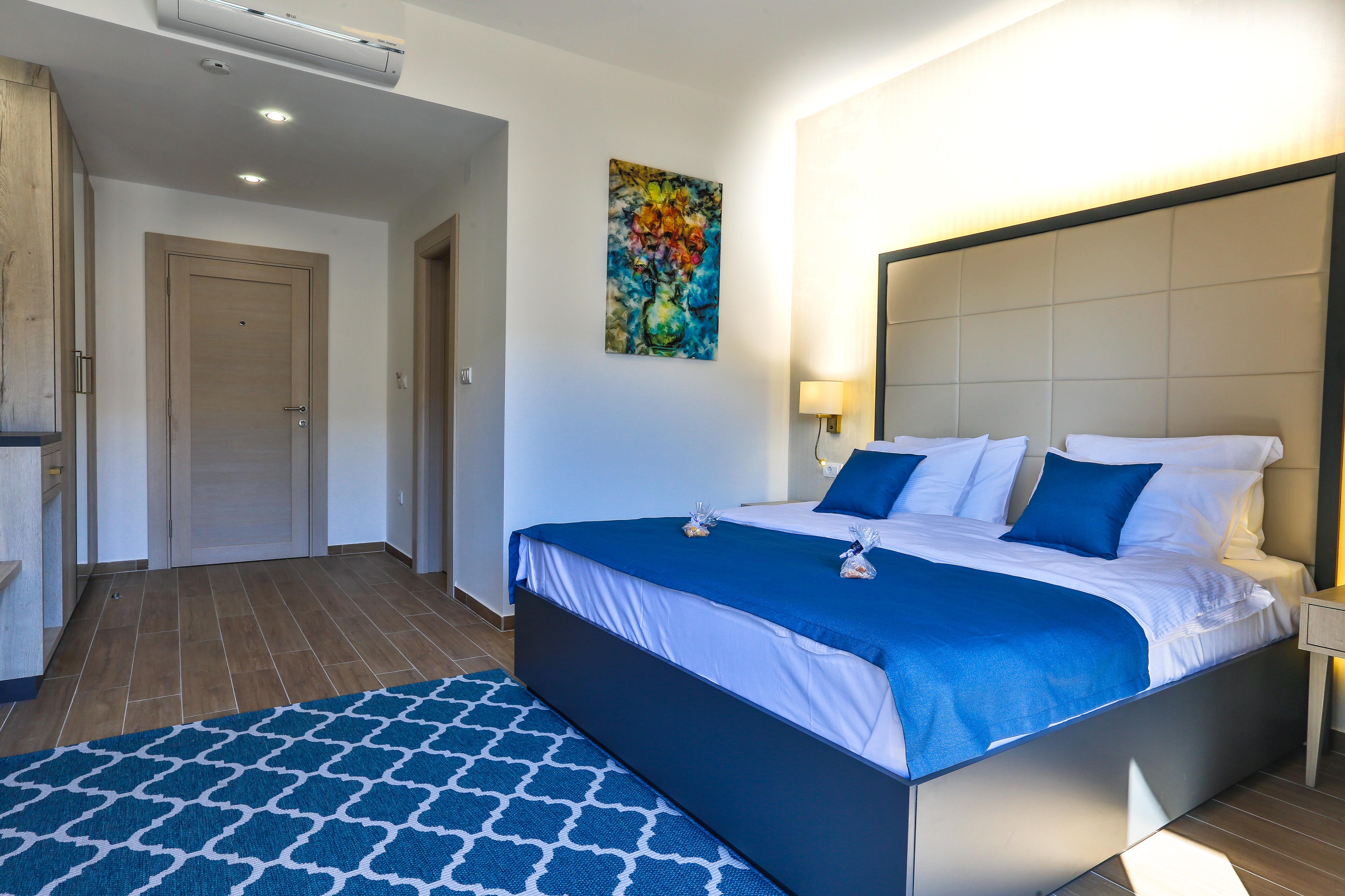 Hotel Harmony By Aycon Petrovac Ngoại thất bức ảnh