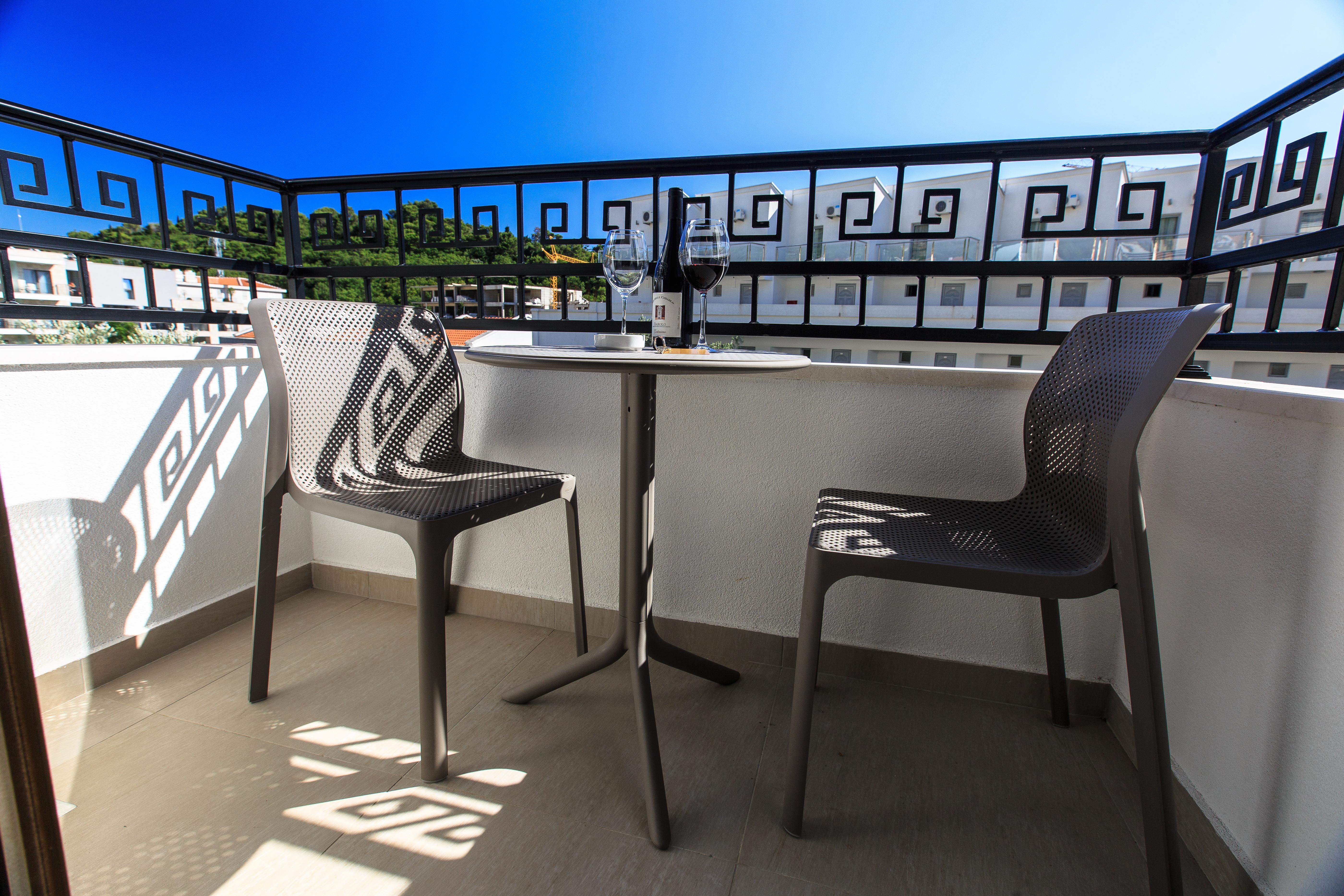 Hotel Harmony By Aycon Petrovac Ngoại thất bức ảnh