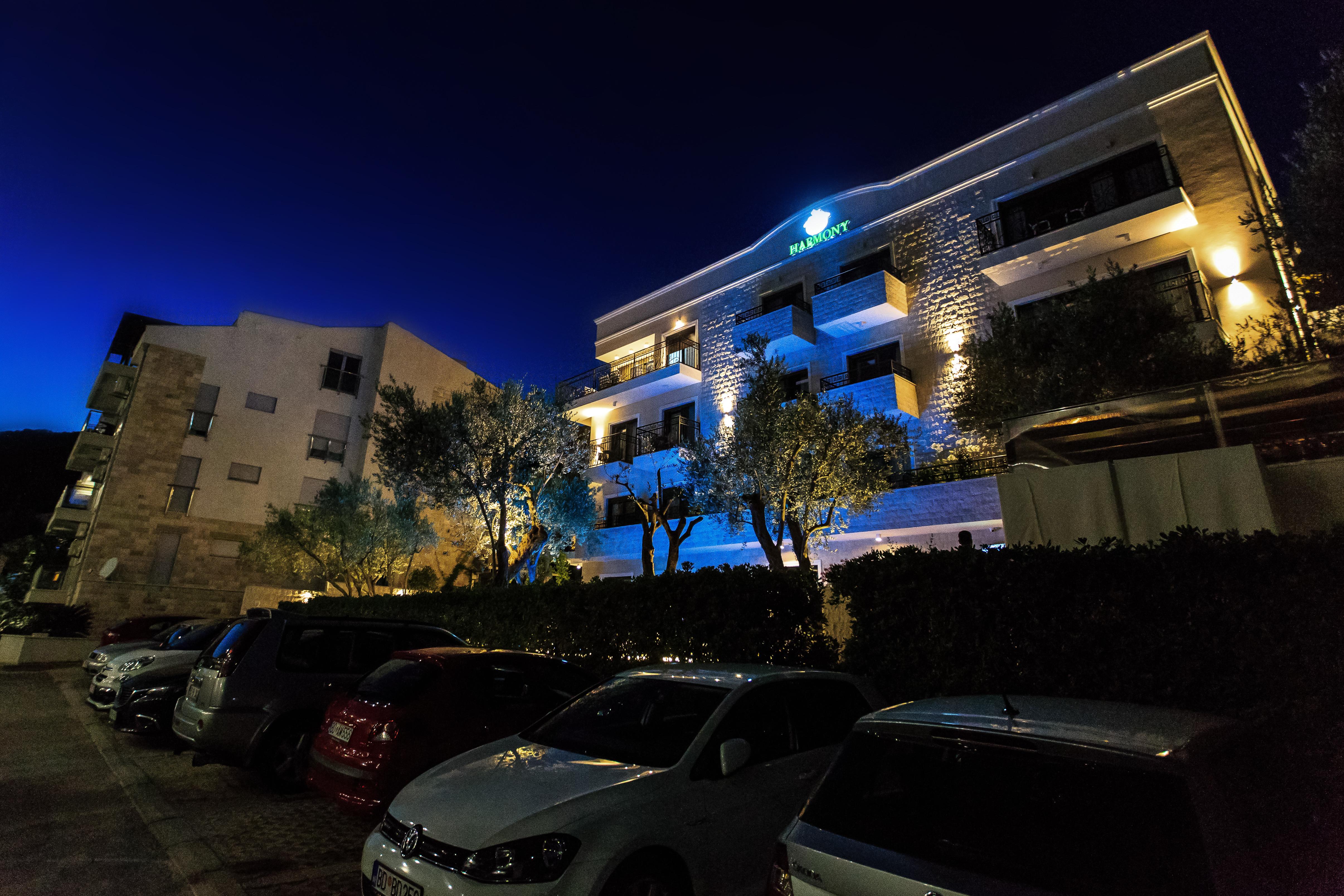 Hotel Harmony By Aycon Petrovac Ngoại thất bức ảnh