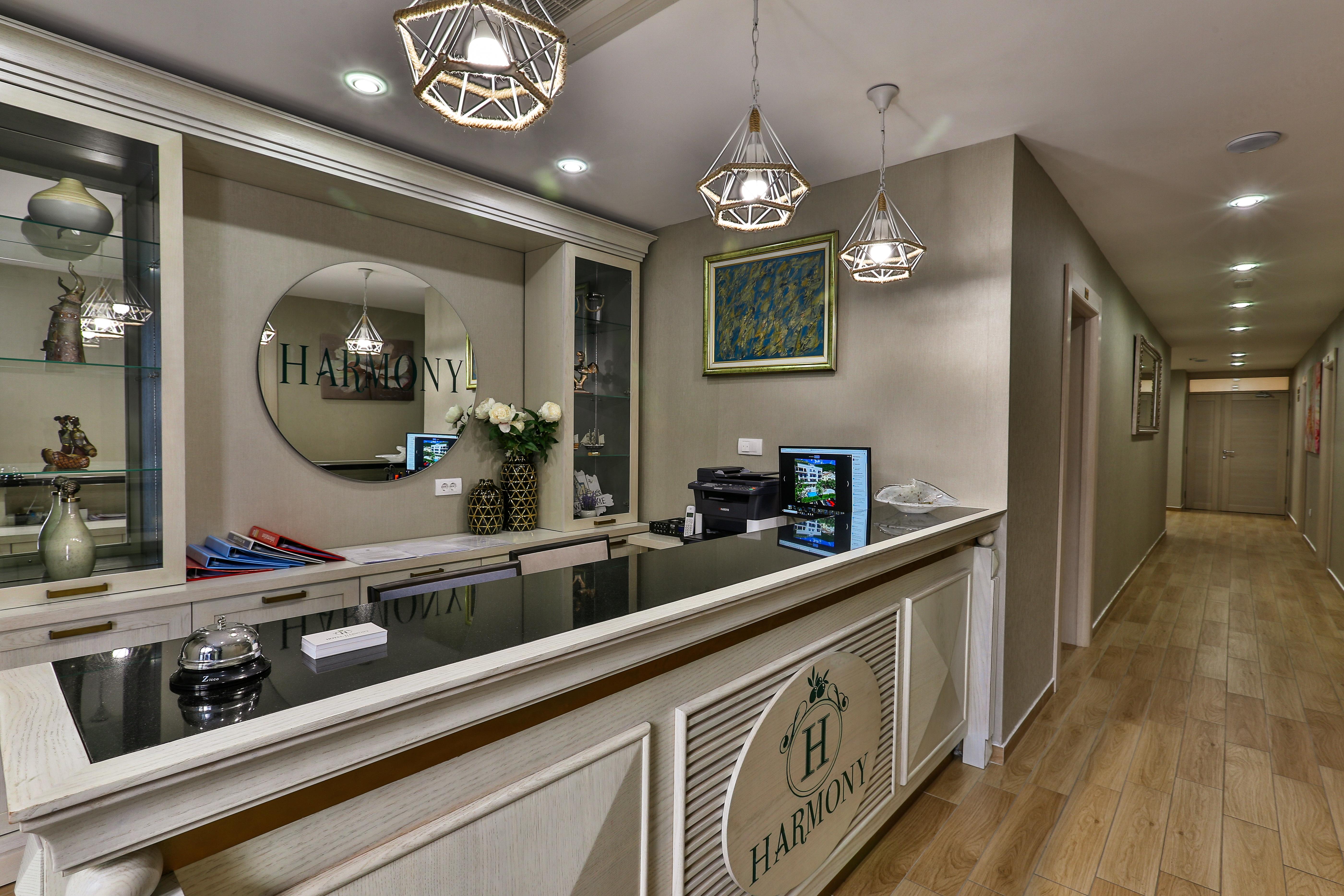 Hotel Harmony By Aycon Petrovac Ngoại thất bức ảnh