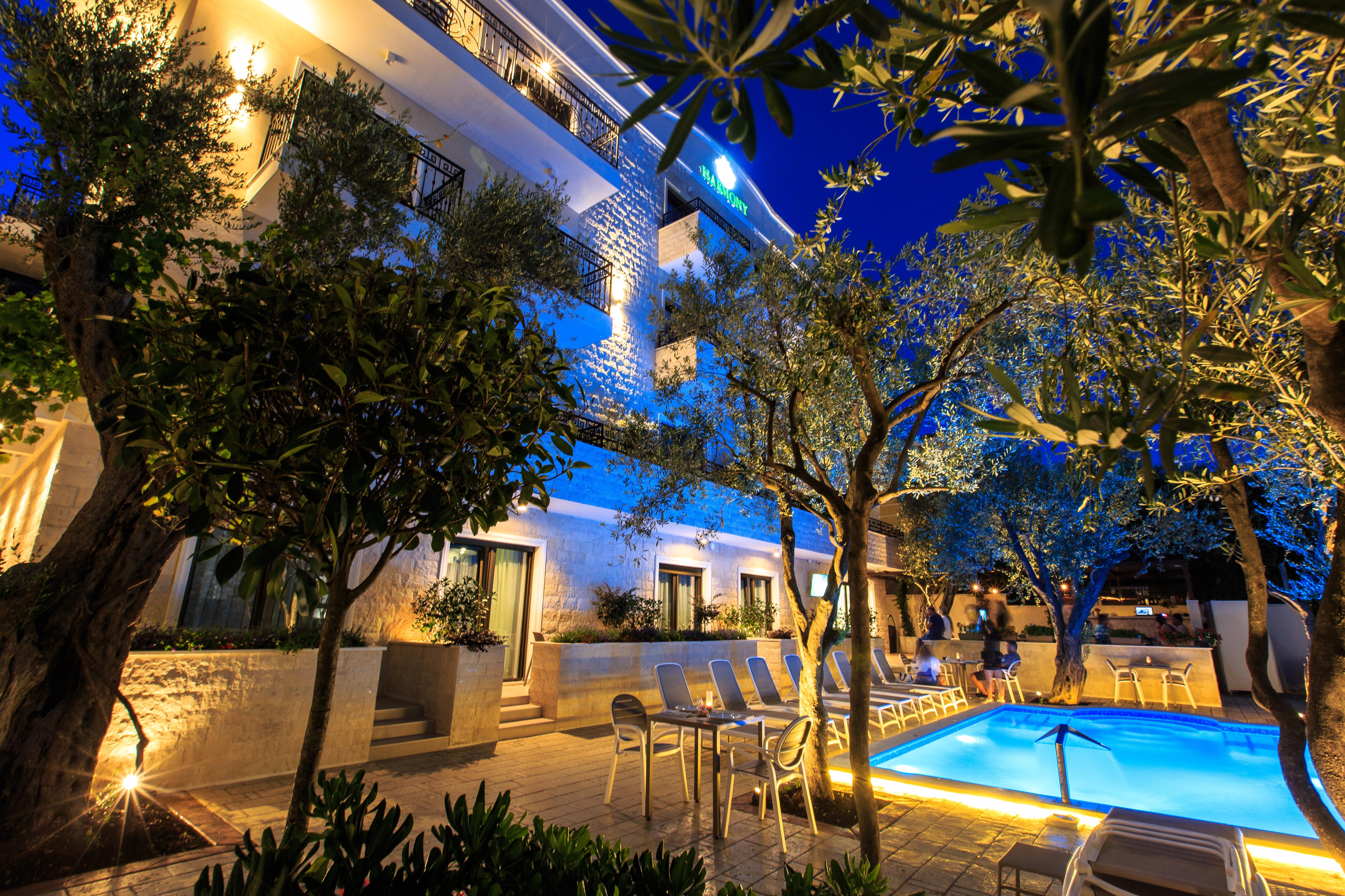 Hotel Harmony By Aycon Petrovac Ngoại thất bức ảnh
